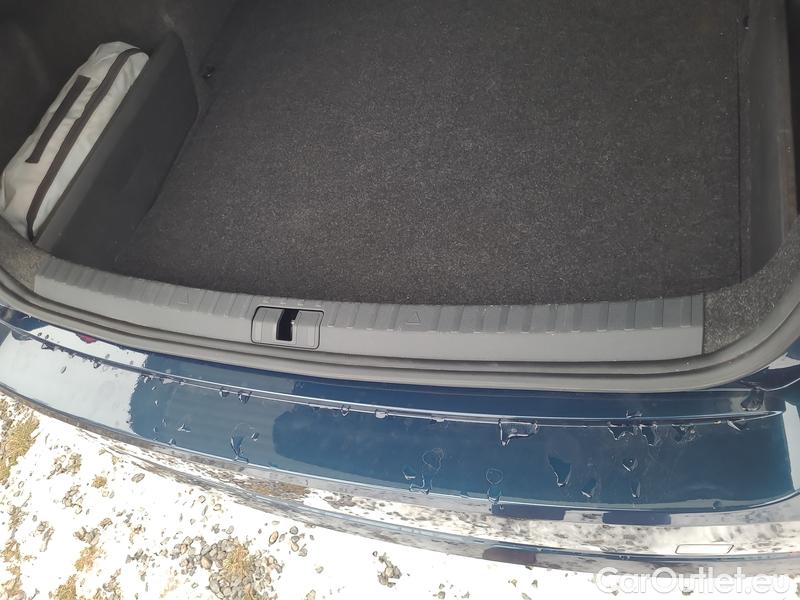  Skoda  Octavia  Lim. (NX3)(2020)  2.0TSI 140 Amb 4x4 AT #11