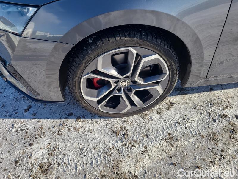  Skoda  Octavia  Lim. (NX3)(2020)  2.0 TSI 180 RS 5d #3
