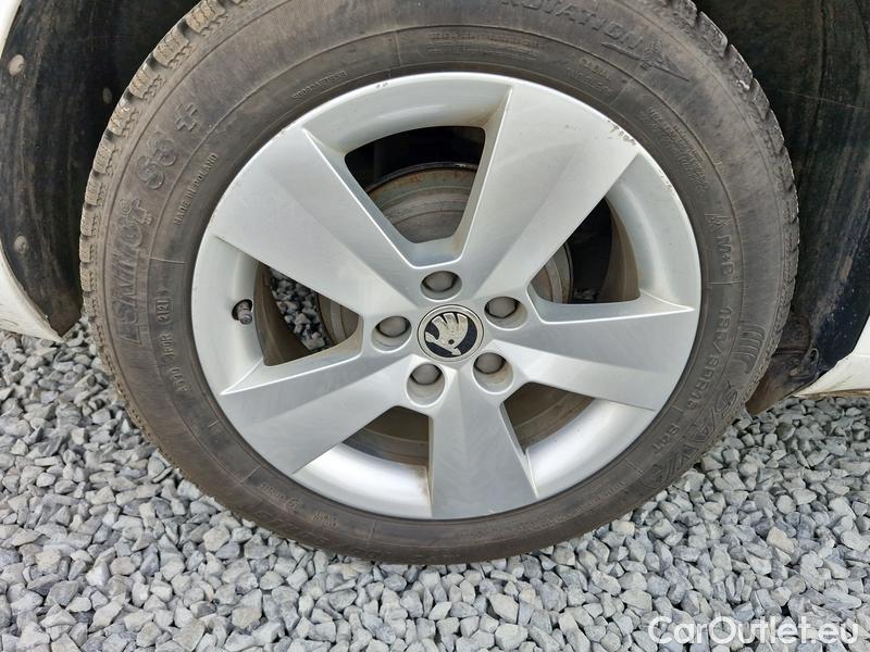  Skoda  Fabia  (PJ3) (2021) Com.1.0TSI 70 Ambition 5d #12