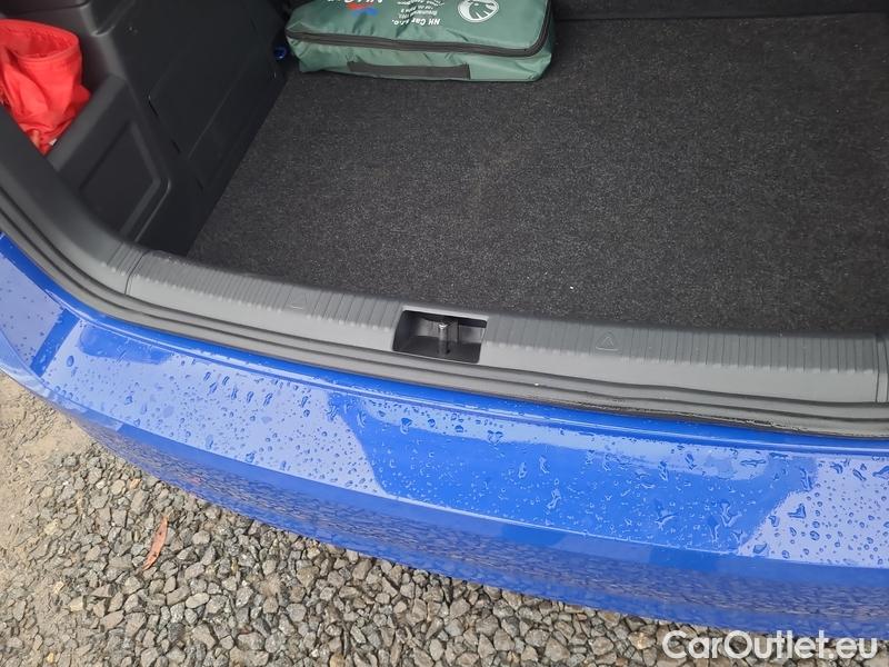  Skoda  Fabia  3 (2015)  1.0TSI 70 Active #13