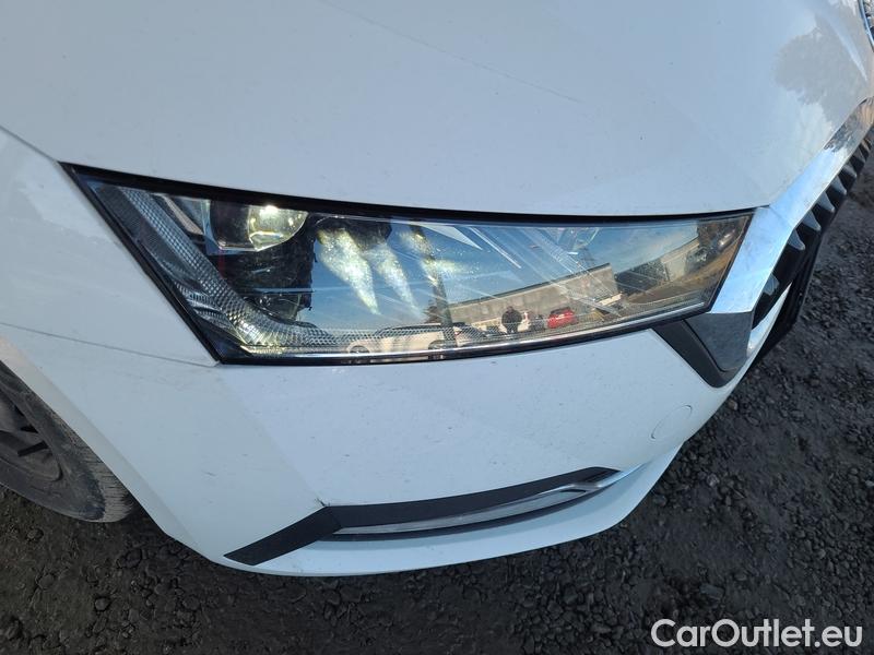  Skoda  Octavia  Combi (NX3)(2020) Oct.Combi 2.0TDI 110 Style AT #8