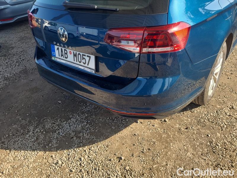  Volkswagen  Passat  Variant (CB5) (2019) Pas.Var.1.5TSI Business AT #9