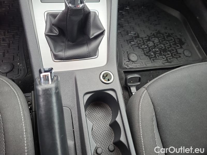  Skoda  Octavia  Lim.  (5E3)(03.2017->)  1.0TSI 85 Ambition #17