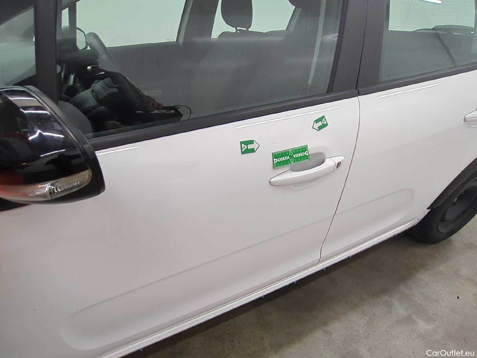  Citroen  C3  Société Feel 1.5 BlueHDI 100CV BVM5 E6dT #13