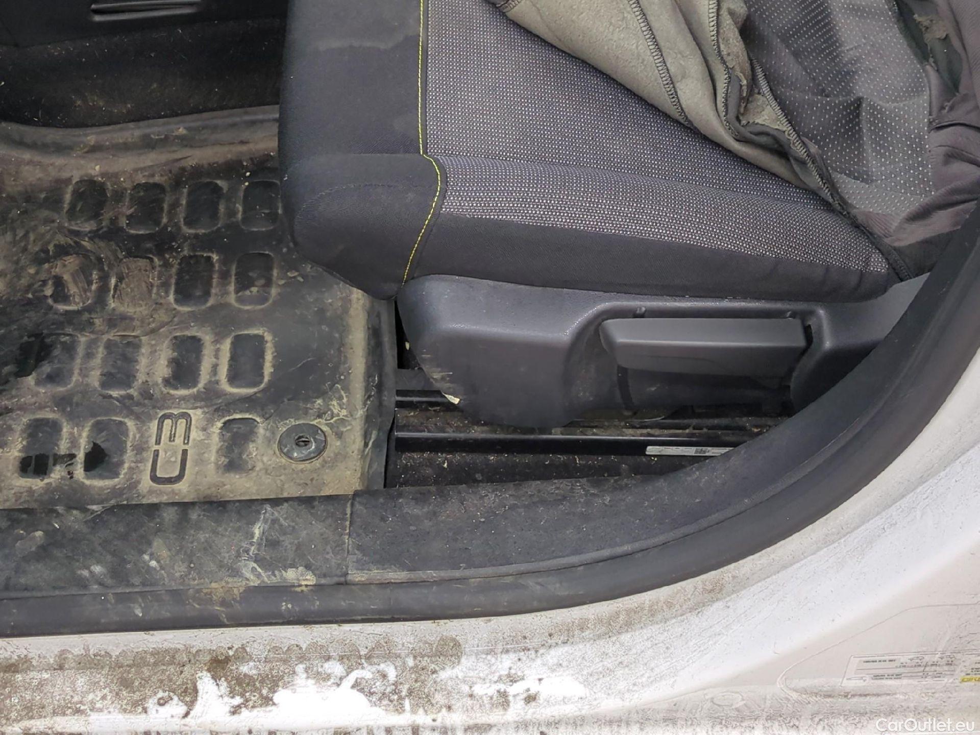  Citroen  C3  Société Feel 1.5 BlueHDI 100CV BVM5 E6dT #15