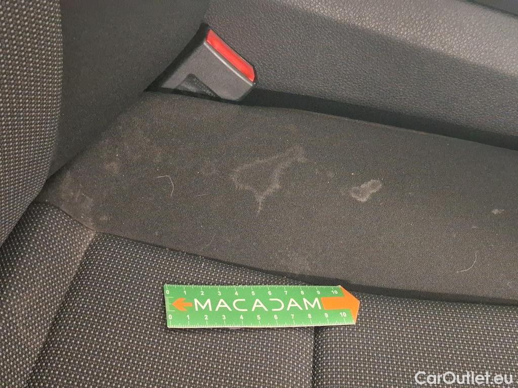  Citroen  Jumpy CITROEN  / 2015 / 4P / Fourgon tôlé M BlueHDi 145 S&S BVM6 CAF Club #48