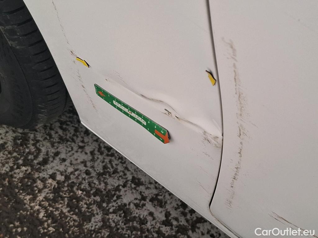  Citroen  Berlingo  Fourgon Club XL 950 1.5 BlueHDi 100CV BVM5 E6dT #18