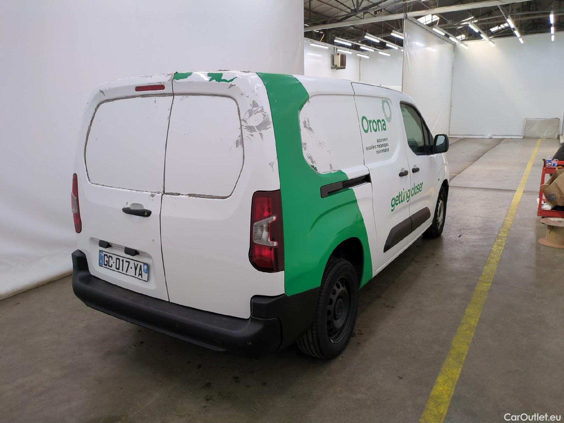  Citroen  Berlingo  Fourgon Club XL 950 1.5 BlueHDi 100CV BVM5 E6dT #7