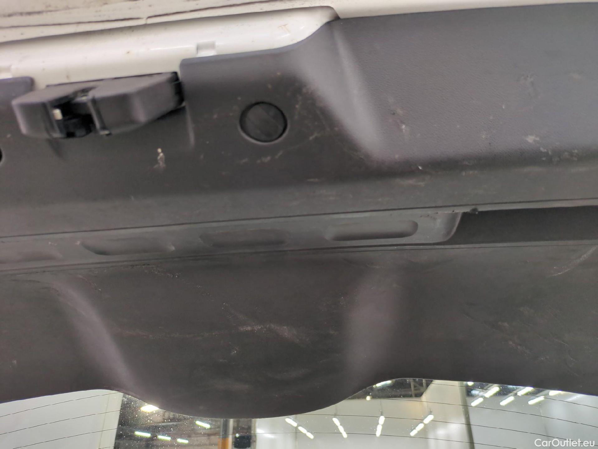  Citroen  C3  Société Feel 1.5 BlueHDI 100CV BVM5 E6dT #39