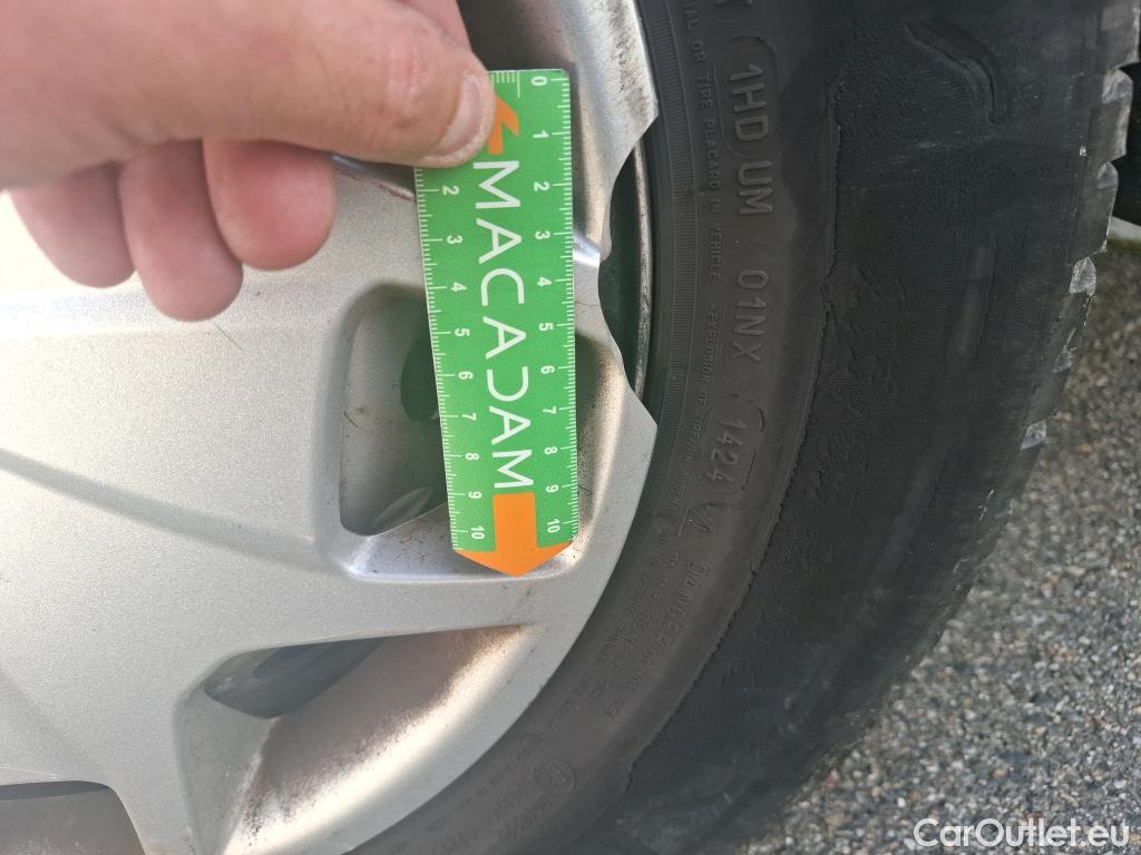  Ford  Transit  Fourgon 310 L3 Trend #52