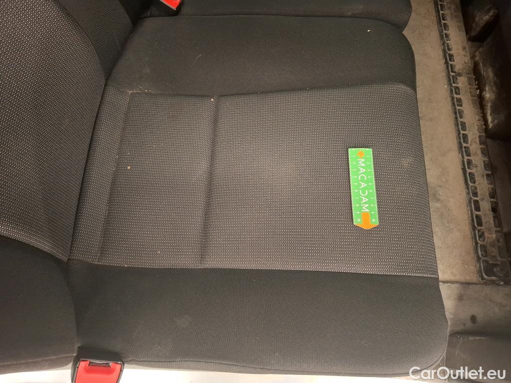  Citroen  Jumpy CITROEN  / 2015 / 4P / Fourgon tôlé M BlueHDi 145 S&S BVM6 CAF Club #49