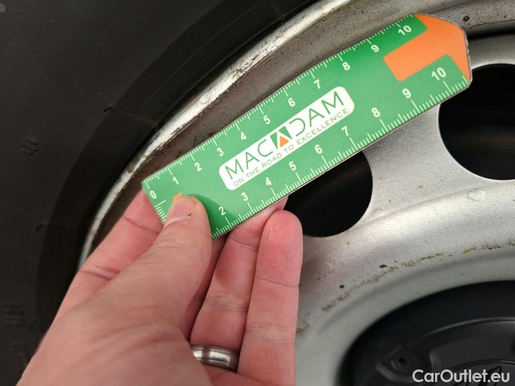  Citroen  Berlingo  Fourgon Club M 1000 1.5 BlueHDi 130CV BVA8 E6dT #17