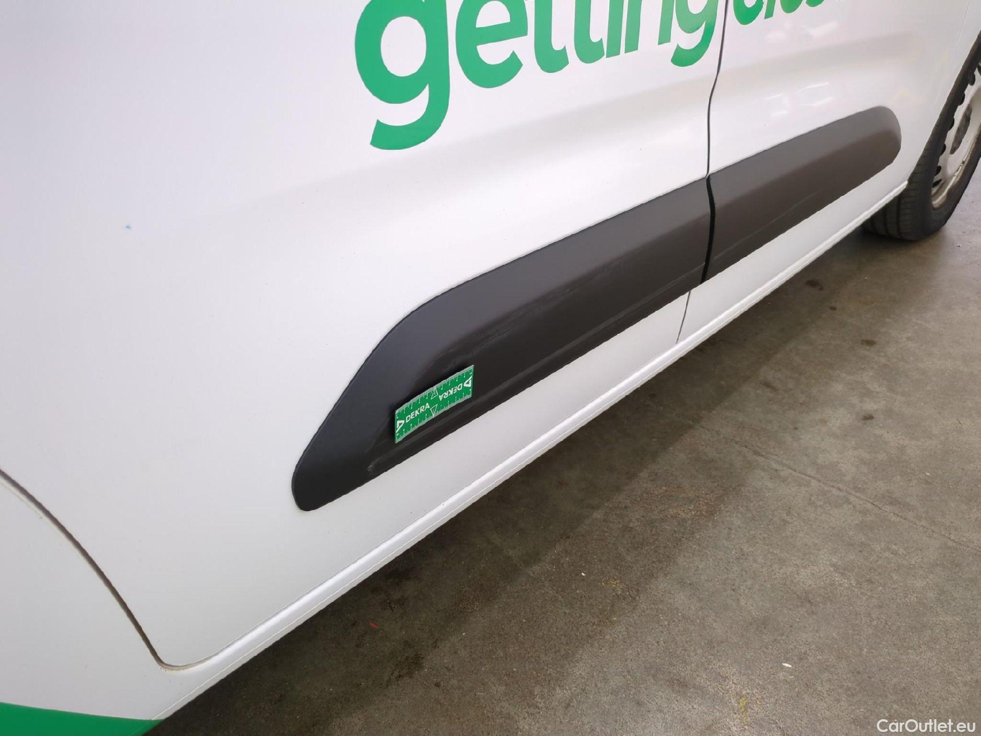  Citroen  Berlingo  Fourgon Club XL 950 1.5 BlueHDi 100CV BVM5 E6dT #23