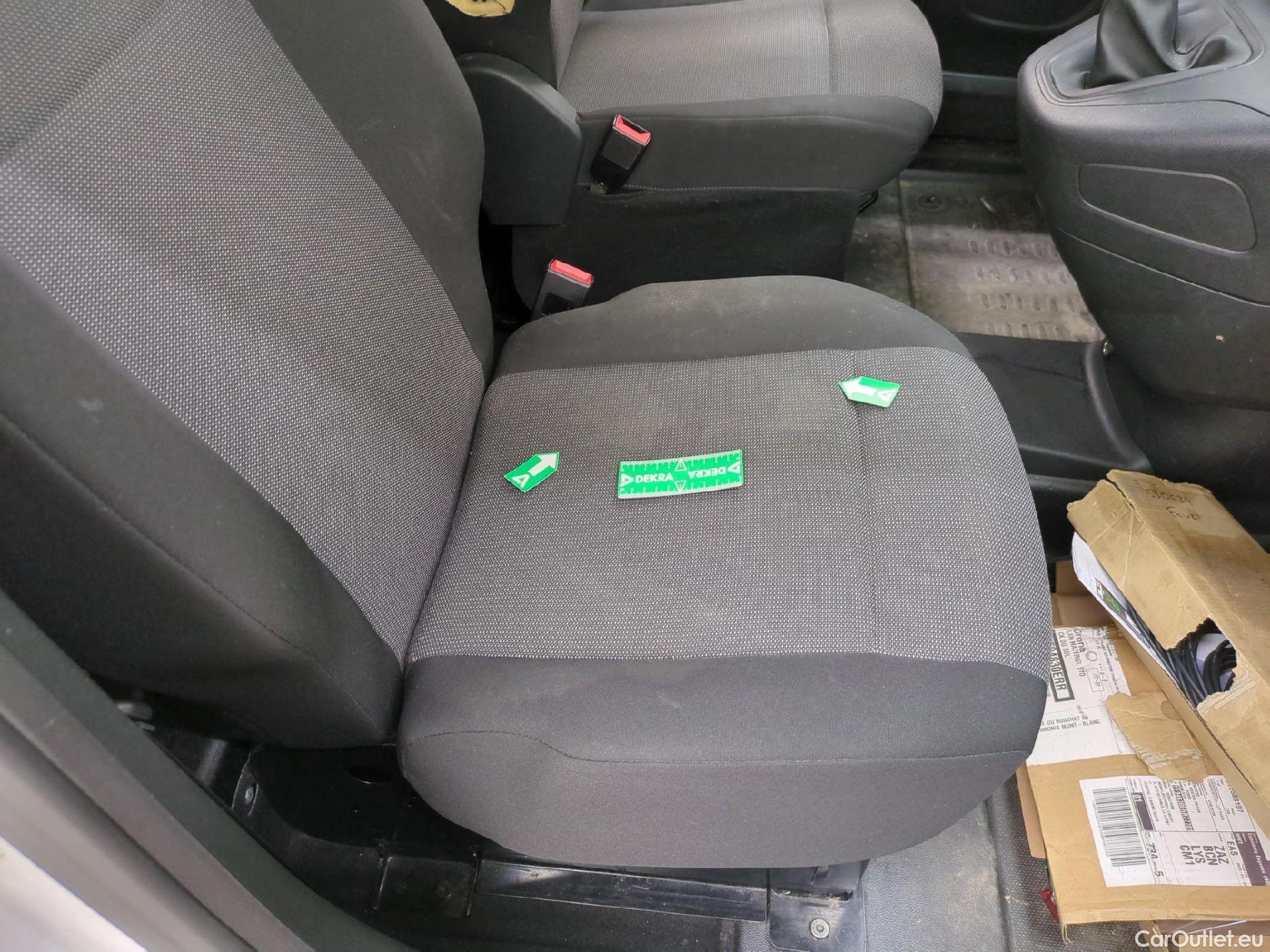  Citroen  Berlingo  Fourgon Club XL 950 1.5 BlueHDi 100CV BVM5 E6dT #1