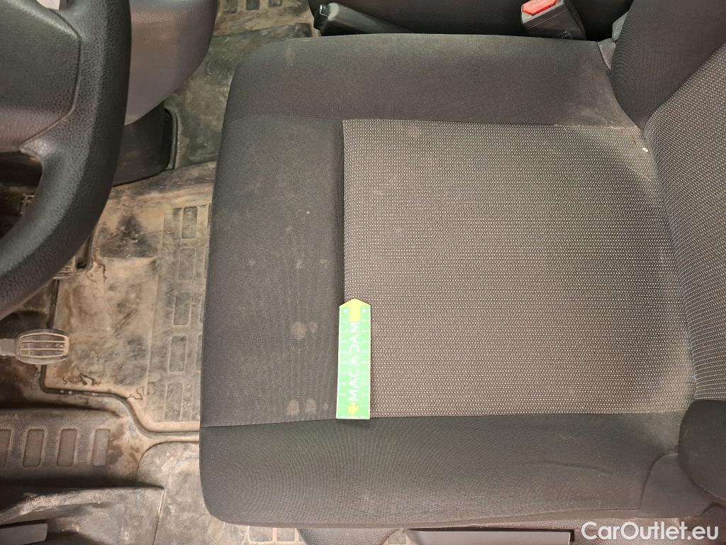  Citroen  Jumpy CITROEN  / 2015 / 4P / Fourgon tôlé M BlueHDi 145 S&S BVM6 CAF Club #35