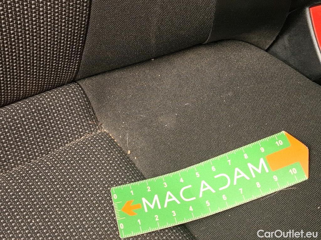  Citroen  Jumpy CITROEN  / 2015 / 4P / Fourgon tôlé M BlueHDi 145 S&S BVM6 CAF Club #51