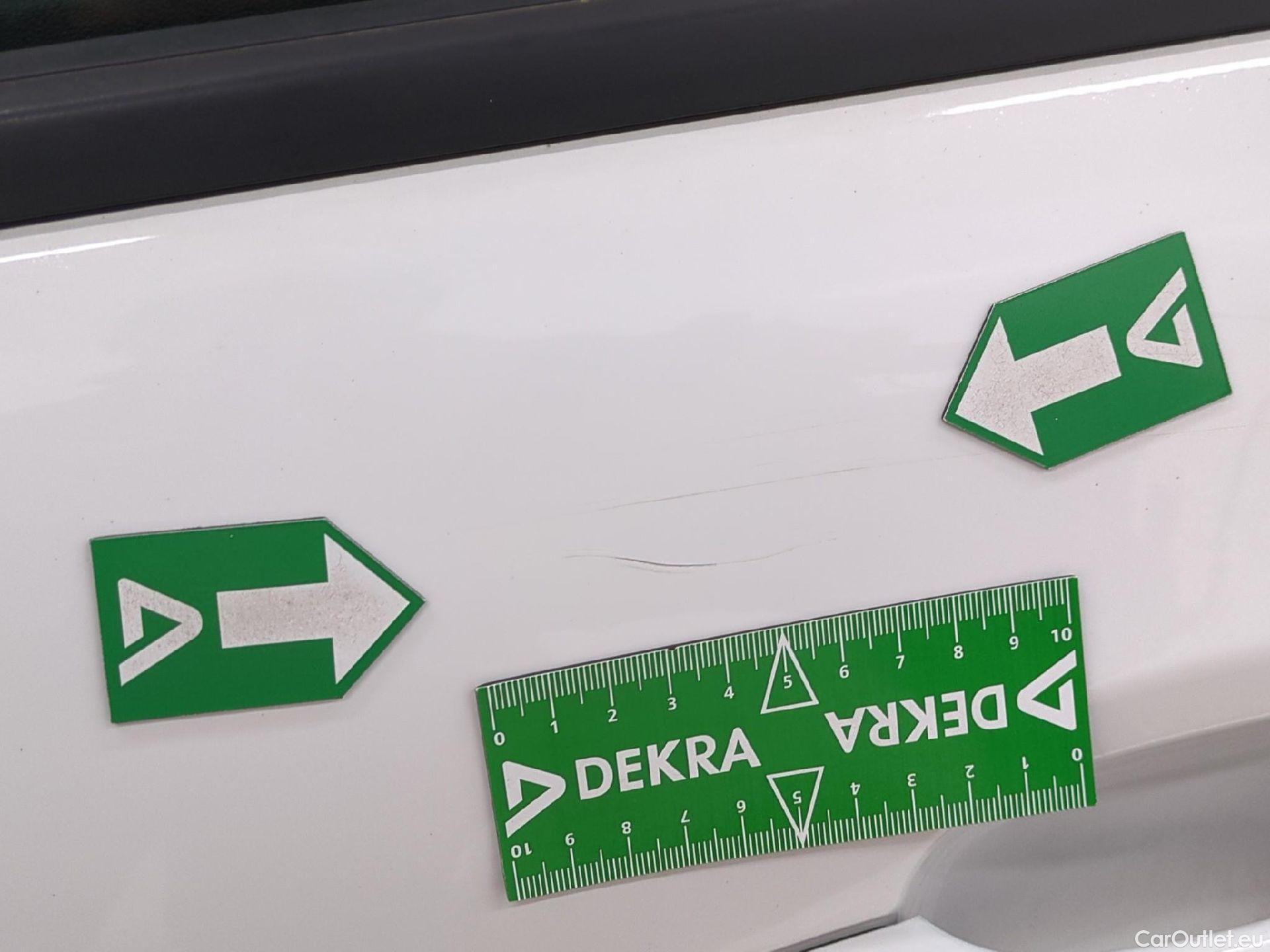  Citroen  C3  Société Feel 1.5 BlueHDI 100CV BVM5 E6dT #14