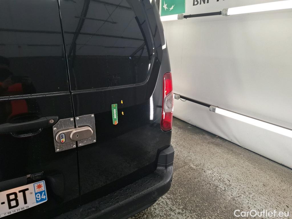  Citroen  Berlingo  Fourgon Club M 1000 1.5 BlueHDi 130CV BVA8 E6dT #28