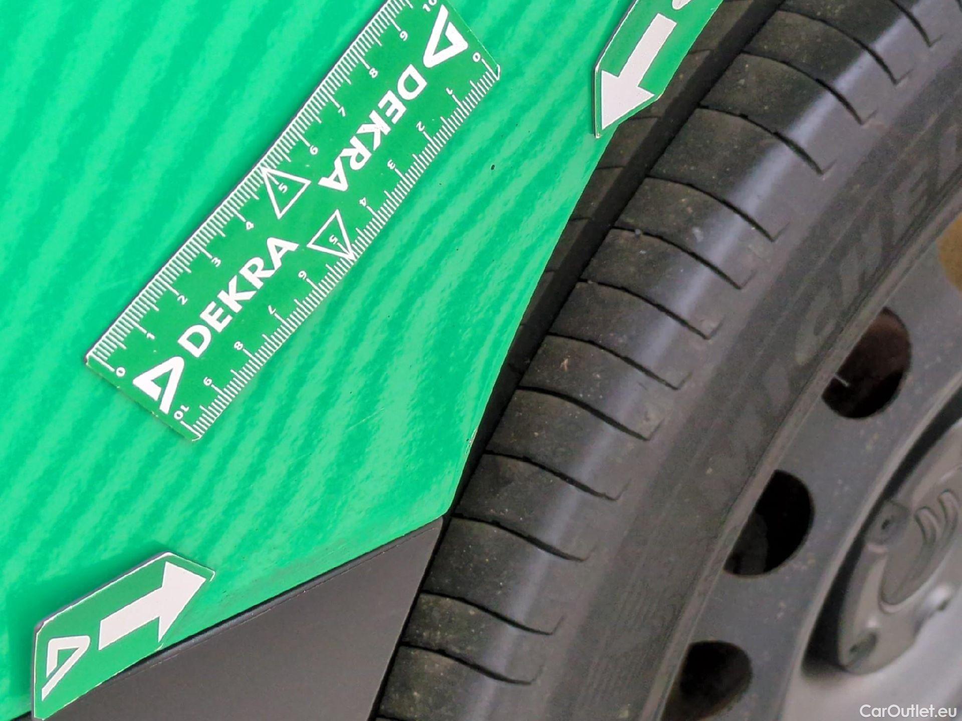  Citroen  Berlingo  Fourgon Club XL 950 1.5 BlueHDi 100CV BVM5 E6dT #21