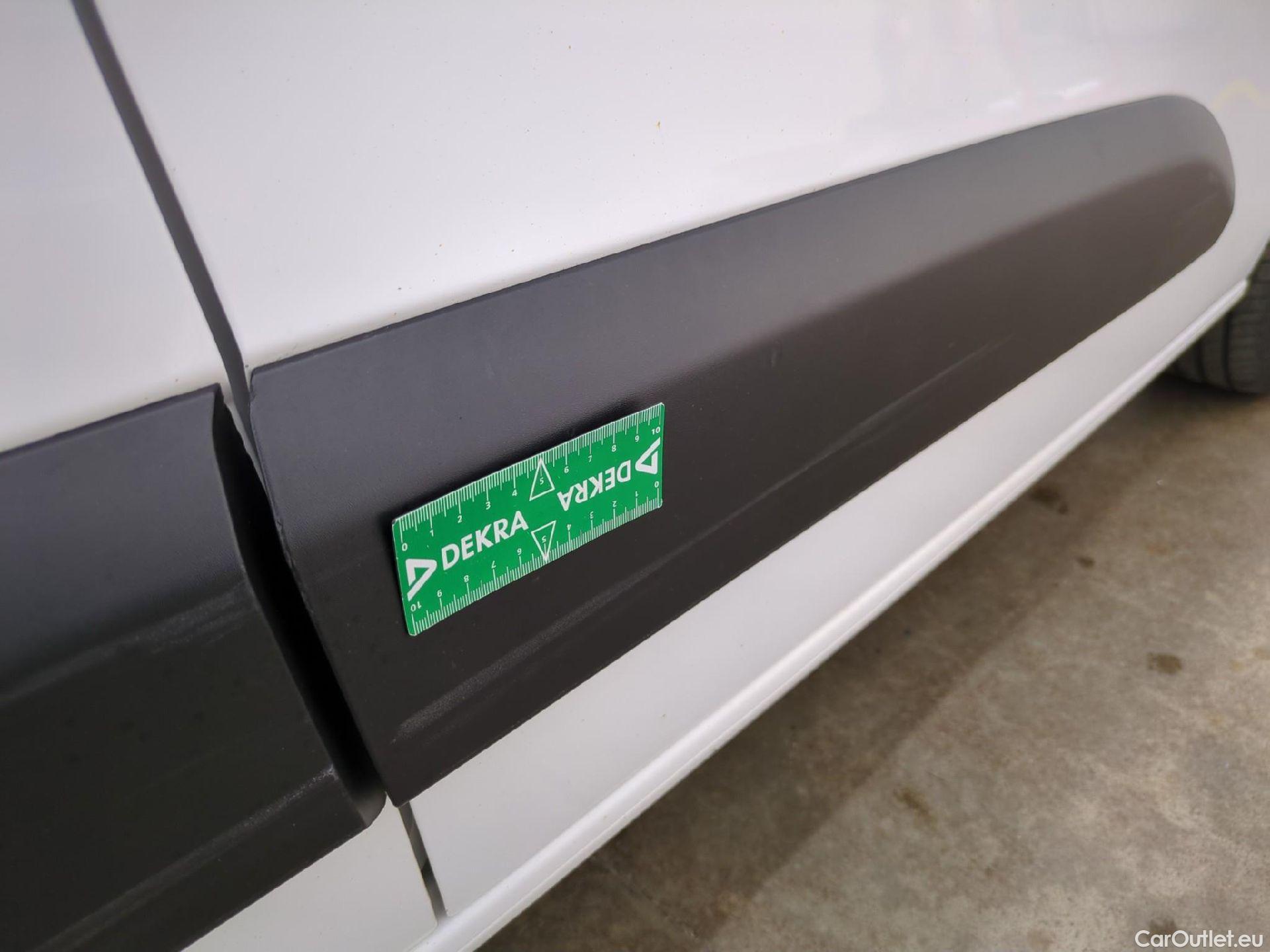  Citroen  Berlingo  Fourgon Club XL 950 1.5 BlueHDi 100CV BVM5 E6dT #26