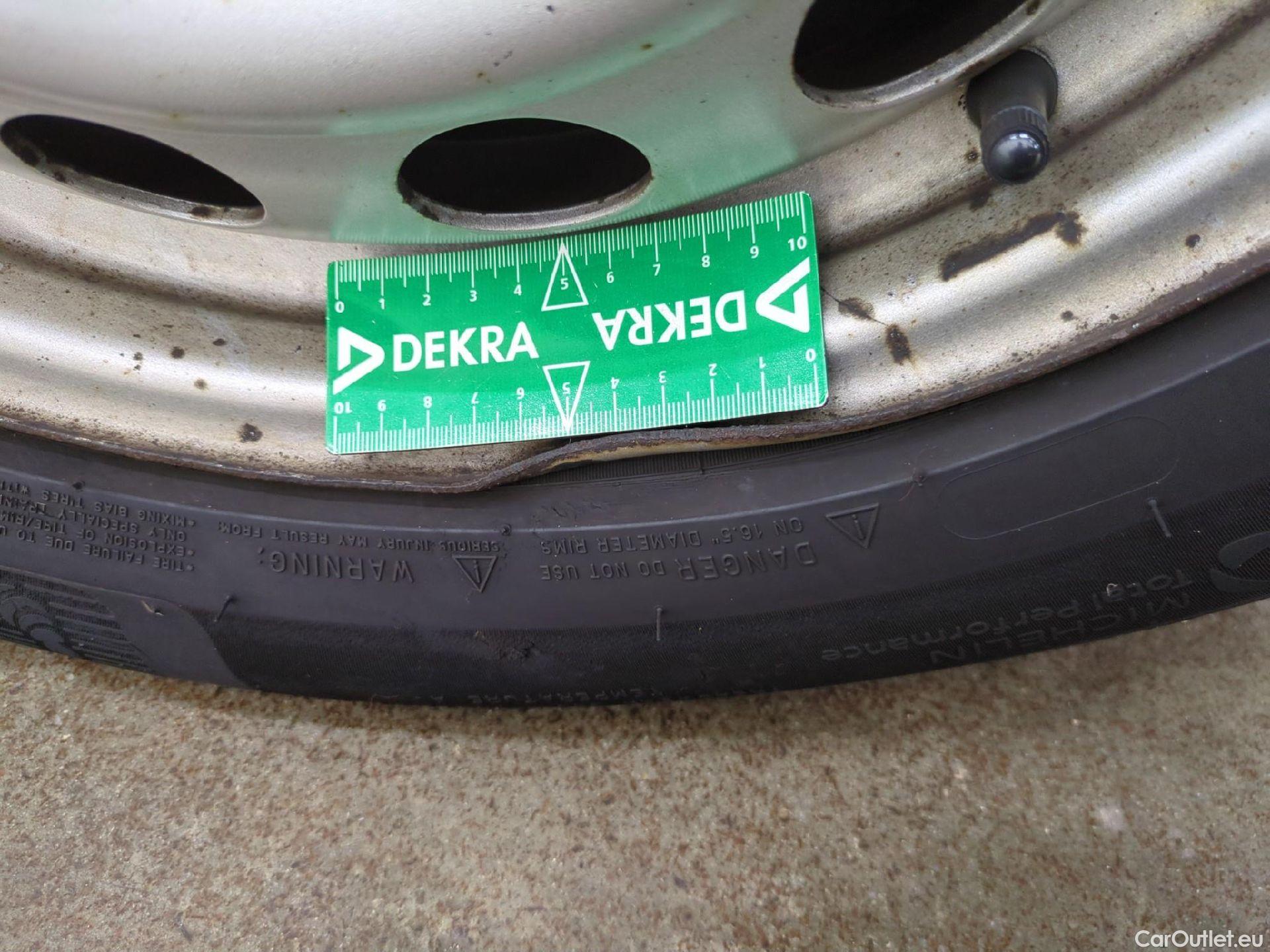  Citroen  Berlingo  Fourgon Club XL 950 1.5 BlueHDi 100CV BVM5 E6dT #17