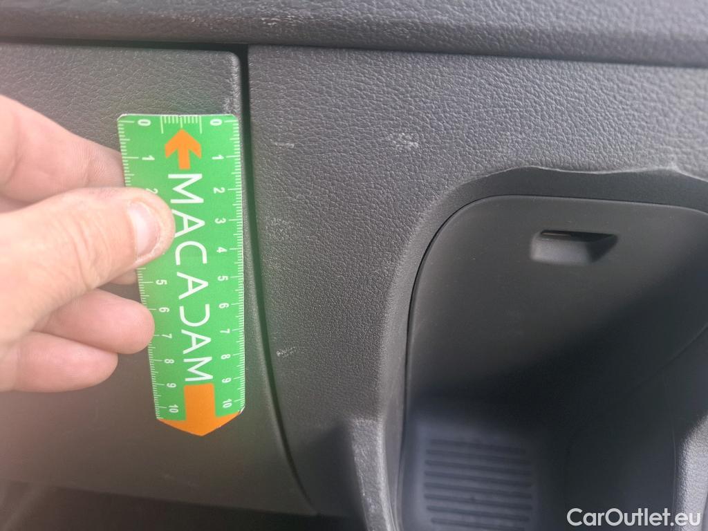  Ford  Transit  Fourgon 310 L3 Trend #84