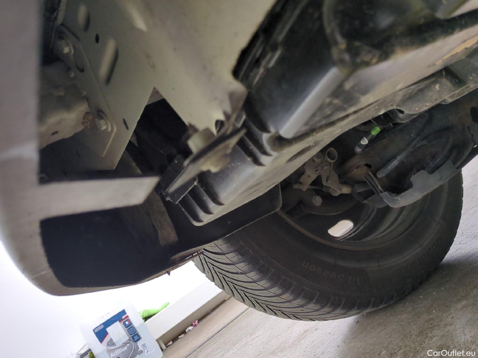  Citroen  C3  Société Feel 1.5 BlueHDI 100CV BVM5 E6dT #26