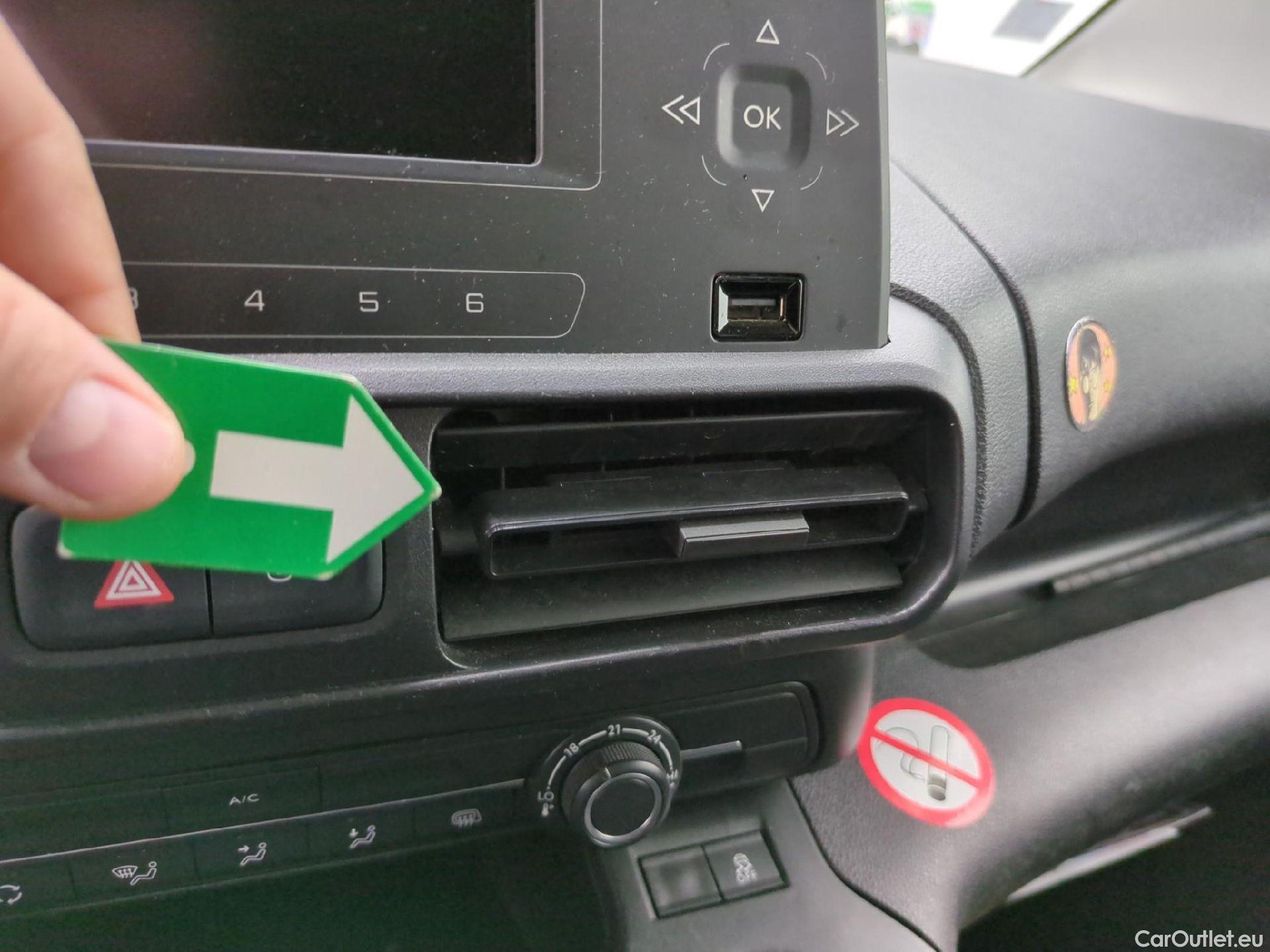  Citroen  Berlingo  Fourgon Club XL 950 1.5 BlueHDi 100CV BVM5 E6dT #13