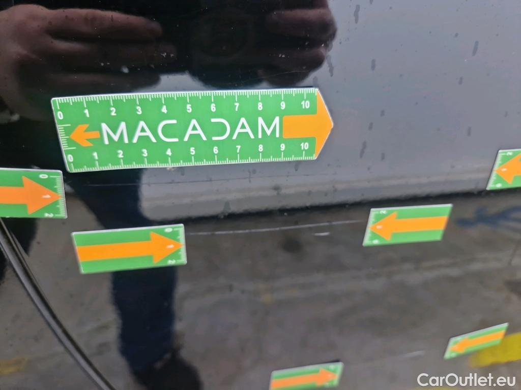  Citroen  Berlingo  Fourgon Club M 1000 1.5 BlueHDi 130CV BVA8 E6dT #24