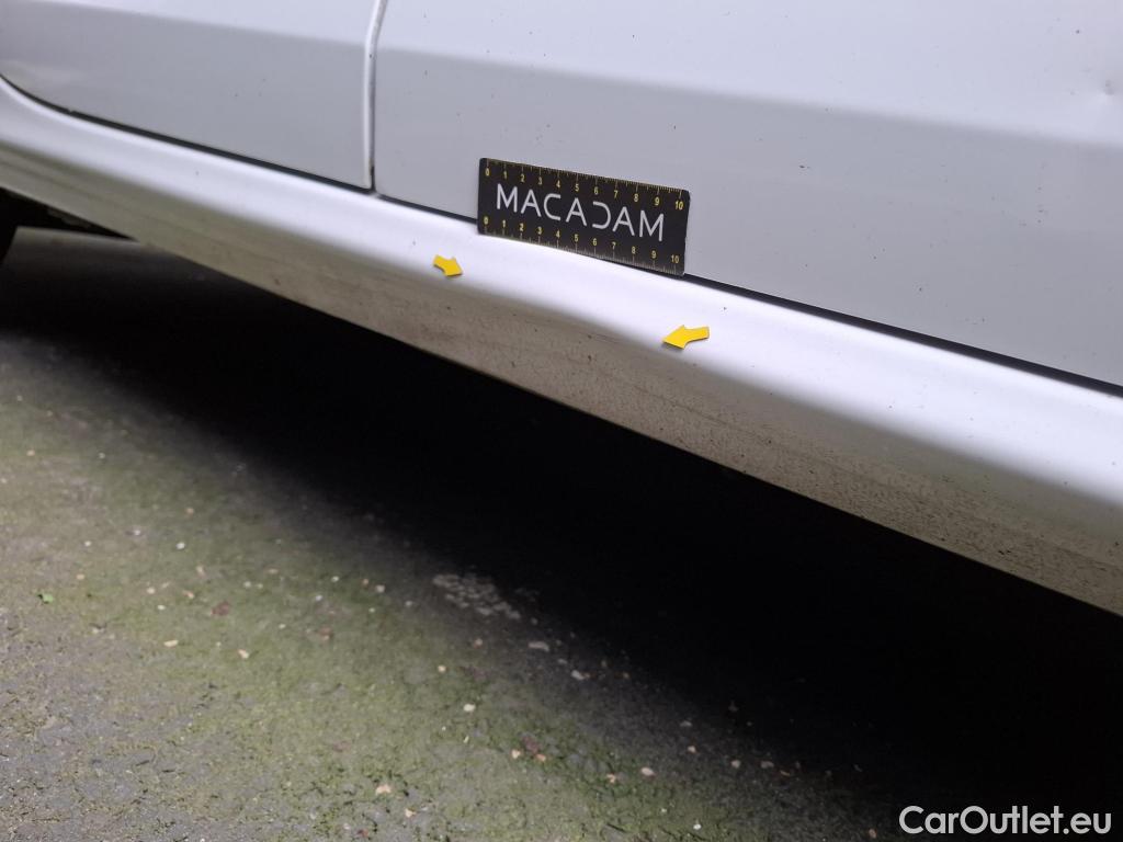  Peugeot  208  Affaire Premium 1.5 HDi 100CV BVM5 E6dT #37