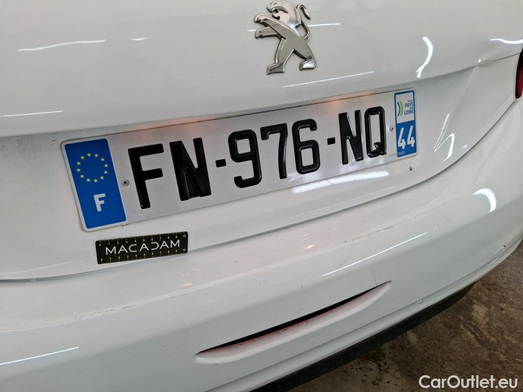  Peugeot  208  Affaire Premium 1.5 HDi 100CV BVM5 E6dT #58