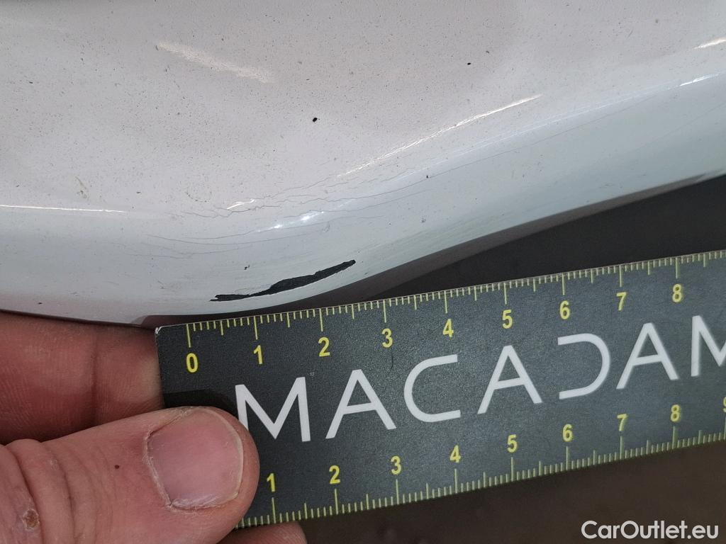  Peugeot  208  Affaire Premium 1.6 HDi 75CV BVM5 E6 #2