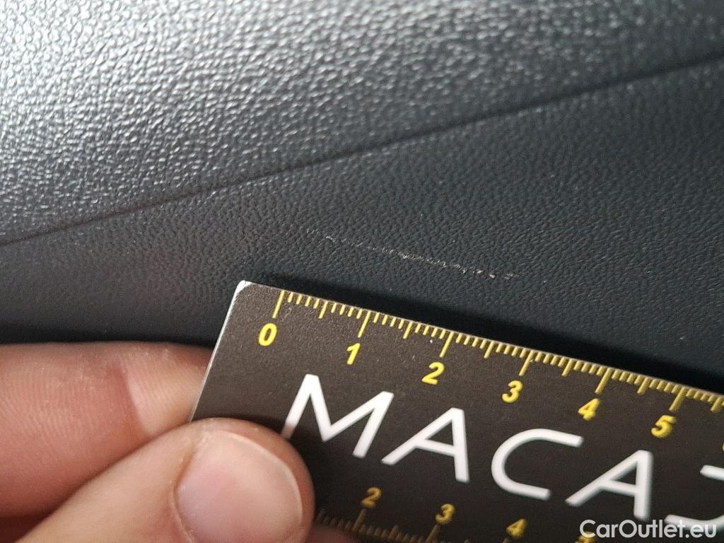  Peugeot  208  Affaire Premium 1.6 HDi 75CV BVM5 E6 #27