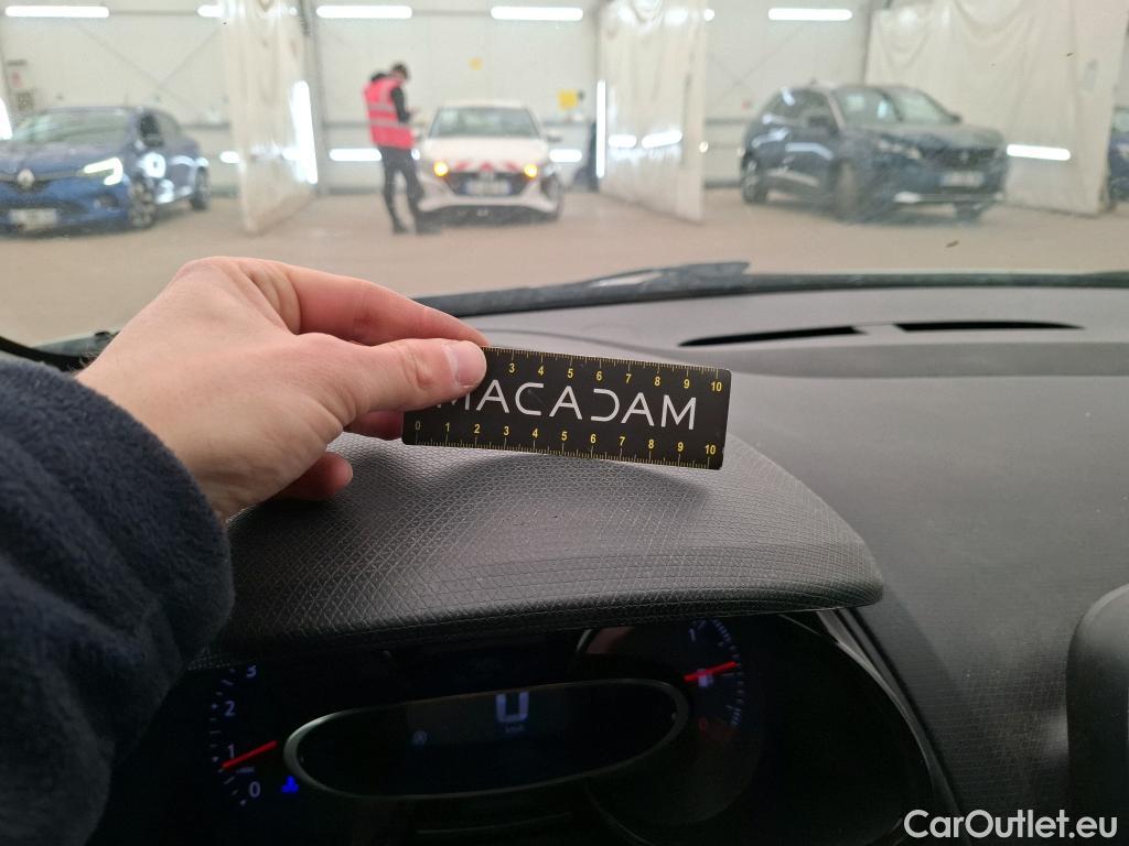  Renault  Clio  IV Air 1.5 dCi 75CV BVM5 E6 #38