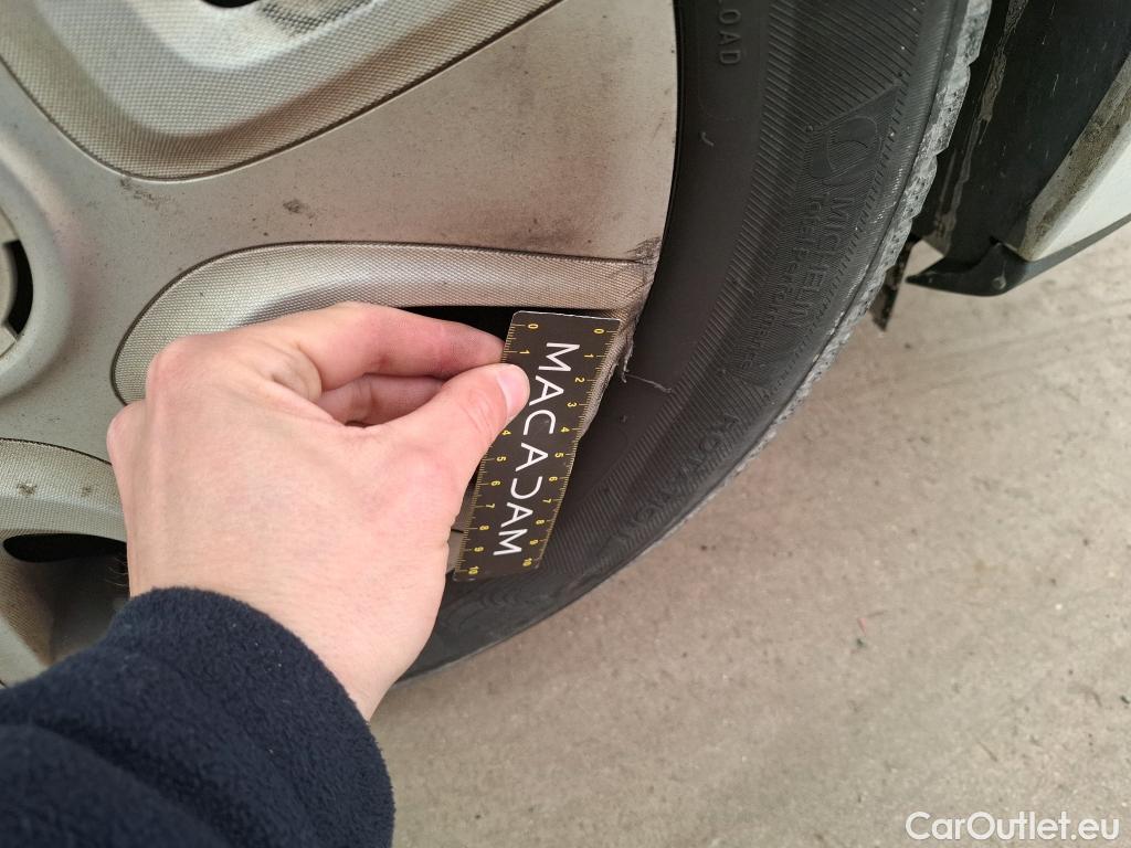  Renault  Clio  IV Air 1.5 dCi 75CV BVM5 E6 #84