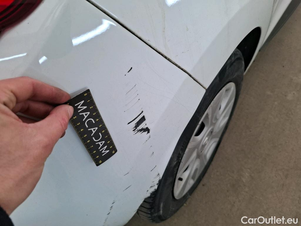  Renault  Clio  IV Air 1.5 dCi 75CV BVM5 E6 #14