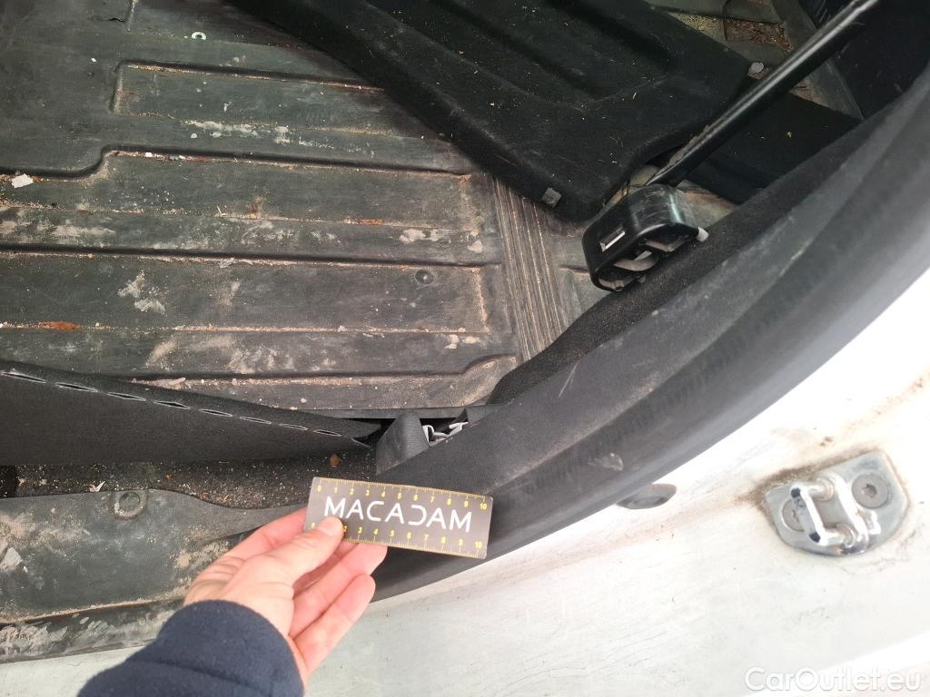  Renault  Clio  IV Air 1.5 dCi 75CV BVM5 E6 #45