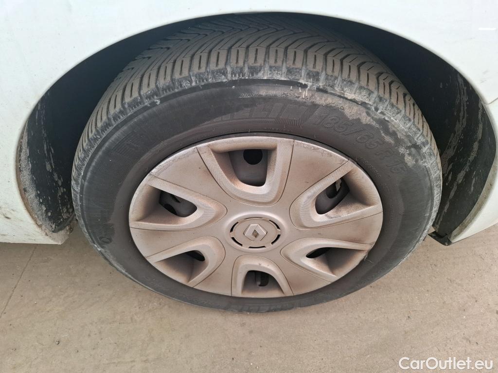  Renault  Clio  IV Air 1.5 dCi 75CV BVM5 E6 #82