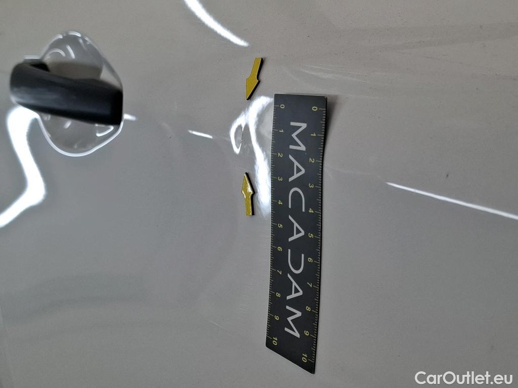  Peugeot  208  Affaire Premium 1.6 HDi 75CV BVM5 E6 #36