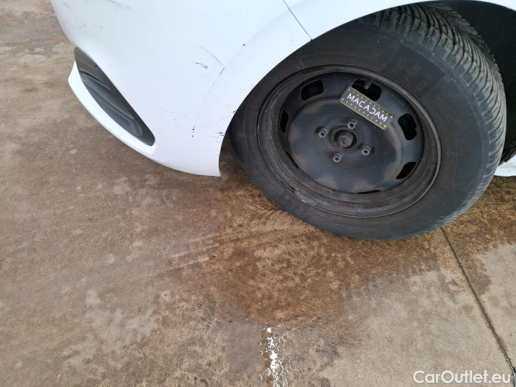  Peugeot  208  Affaire Premium 1.5 HDi 100CV BVM5 E6dT #56