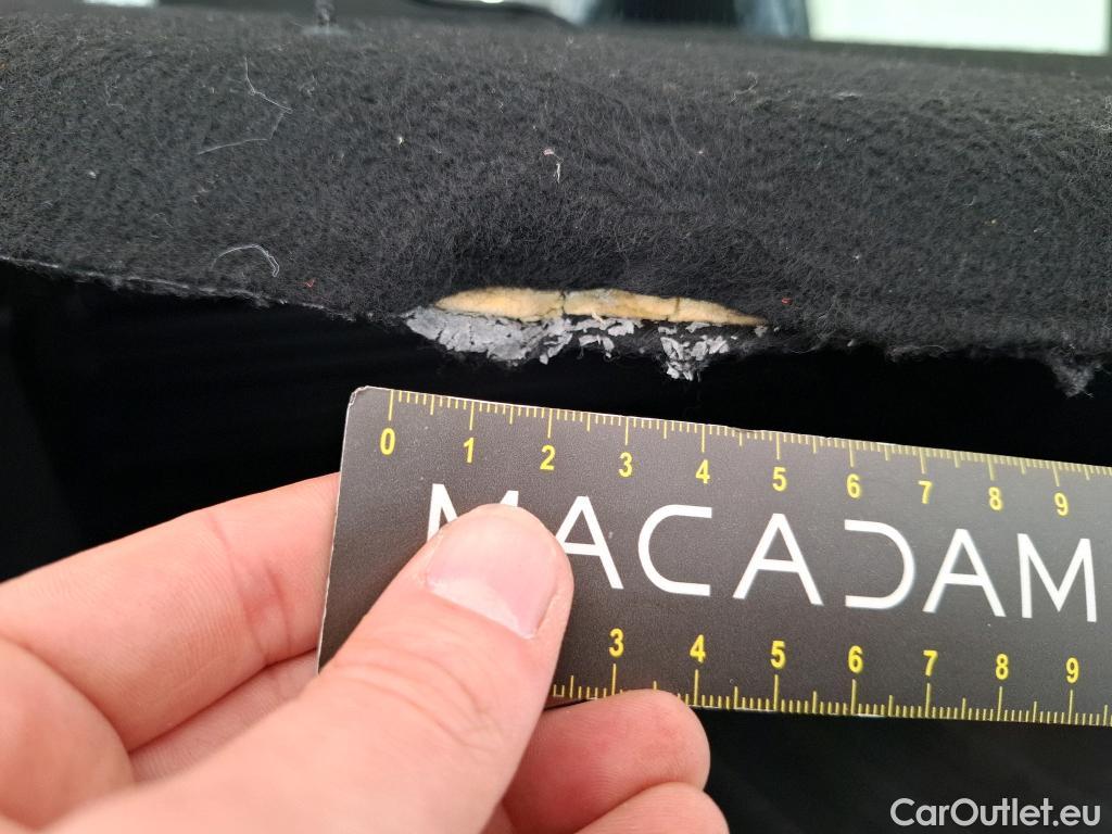  Peugeot  208  Affaire Premium 1.5 HDi 100CV BVM5 E6dT #47