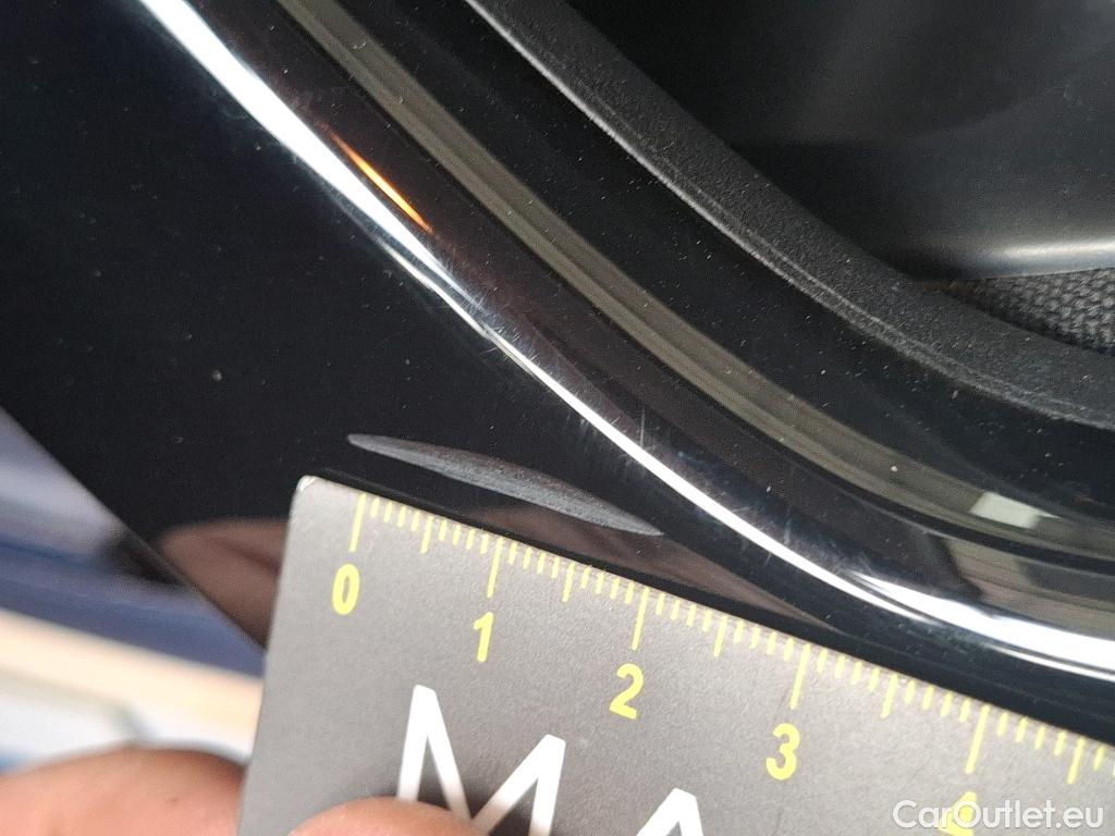  Peugeot  208  Affaire Premium 1.6 HDi 75CV BVM5 E6 #25