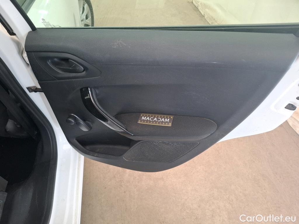  Peugeot  208  Affaire Premium 1.6 HDi 75CV BVM5 E6 #20