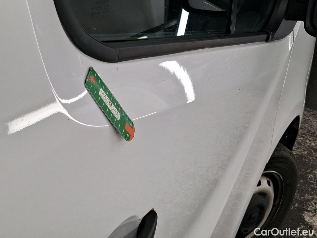  Renault  Trafic  Fourgon L2H1 3T Grand Confort 2.0 dCi 130CV BVM6 E6d #9