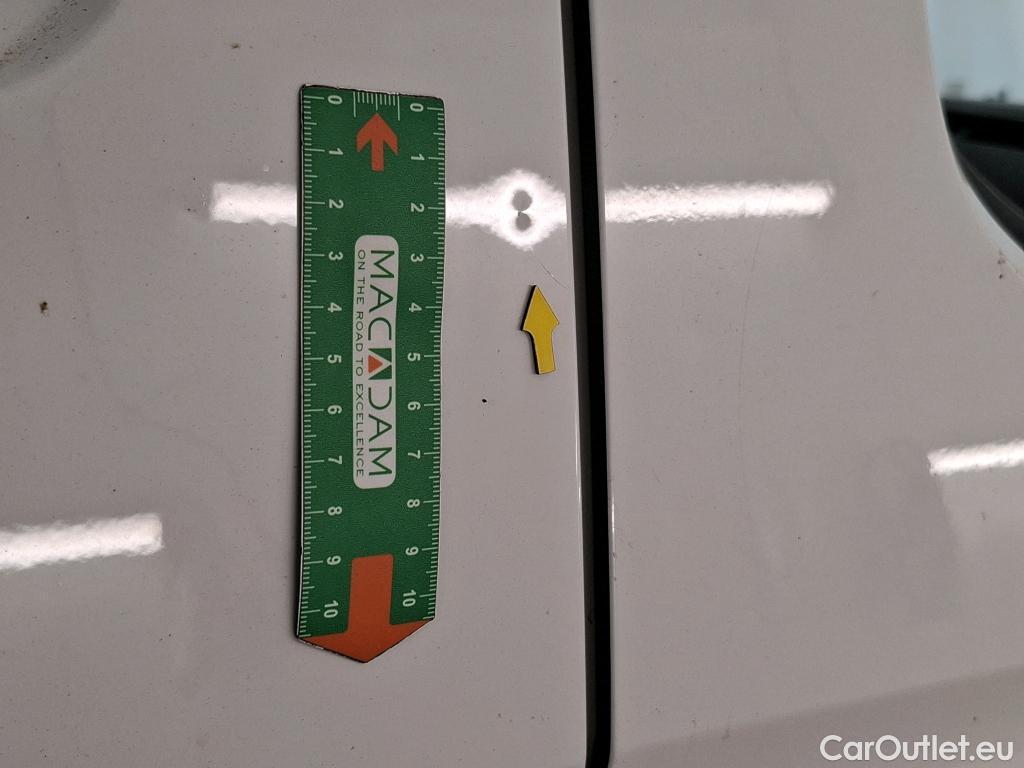  Volkswagen  Caddy VOLKSWAGEN  Cargo / 2020 / 4P / Fourgonnette 2.0 TDI 75ch Business #32