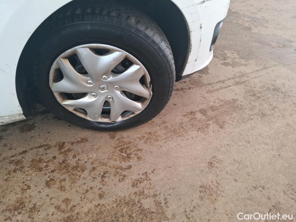  Renault  Megane  III Berline 5pt. Société Air 1.5 dCi 110CV BVM6 E5 #37