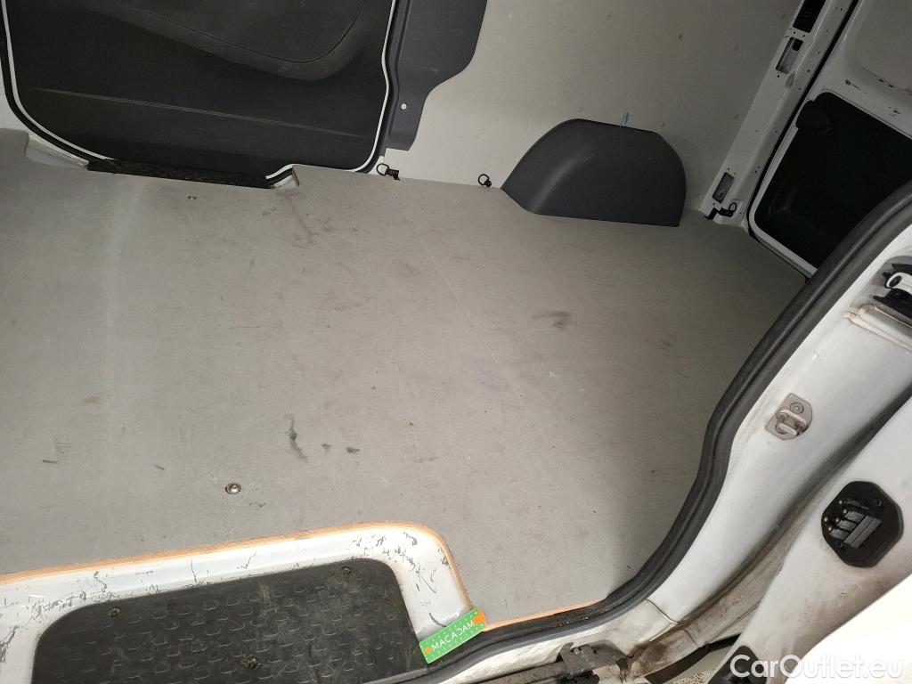  Renault  Trafic  Fourgon L2H1 3T Grand Confort 2.0 dCi 130CV BVM6 E6d #10