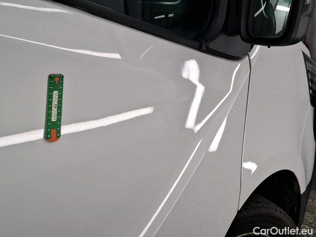  Renault  Trafic  Fourgon L2H1 3T Grand Confort 2.0 dCi 130CV BVM6 E6d #8