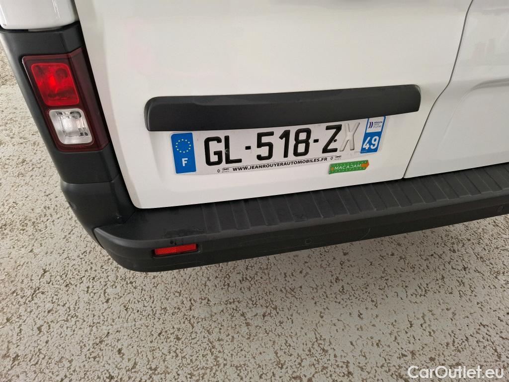  Renault  Trafic  Fourgon L2H1 3T Grand Confort 2.0 dCi 130CV BVM6 E6d #24