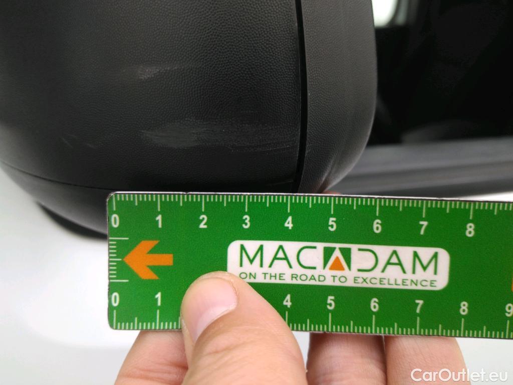  Renault  Kangoo RENAULT  EXPRESS VU 4p EVL Gd Confort 1.5 dCi 110 fourgonnette #68